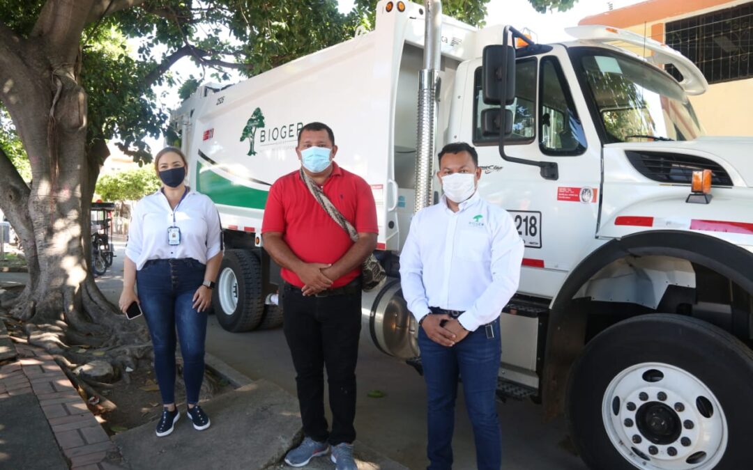 Boletín N° 22 – Para fortalecer recolección de residuos, Gobierno del Cesar y Aguas del Cesar entregaron camión compactador a El Copey.