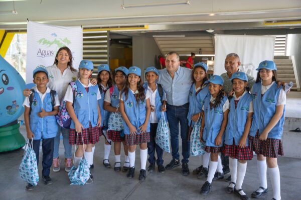 Creación Club Defensores del Agua La Paz