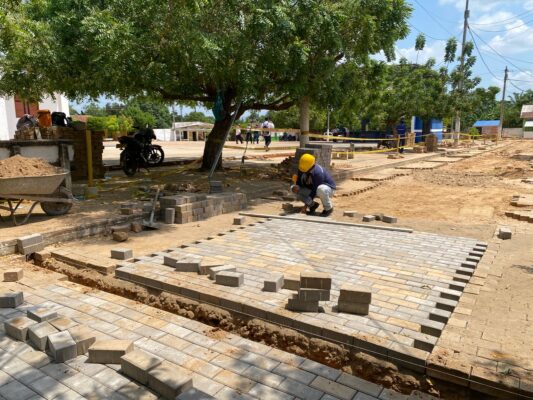 Avance construcción alcantarillado sanitario Mandinguilla